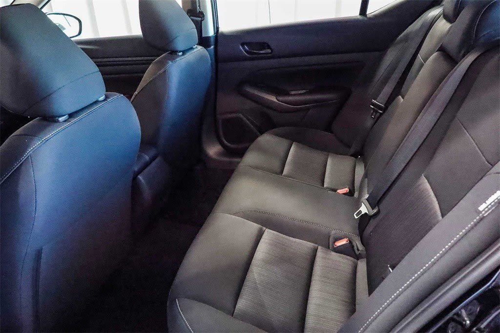 Thumbnail: 2025 Nissan Altima - 12