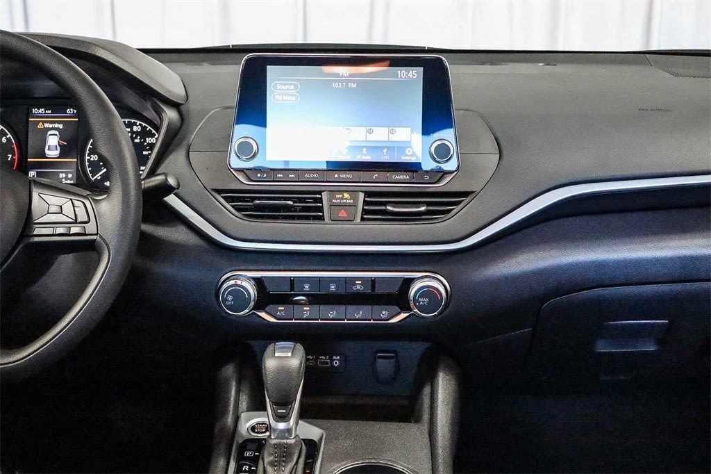 Thumbnail: 2025 Nissan Altima - 20