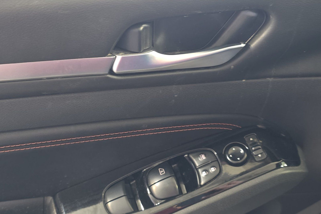 Thumbnail: 2023 Nissan Altima - 21