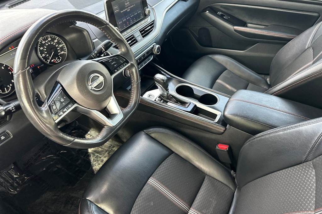 Thumbnail: 2024 Nissan Altima - 9
