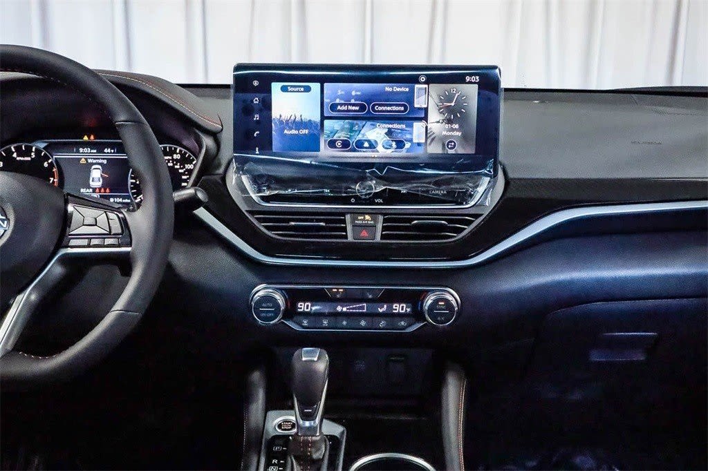 Thumbnail: 2025 Nissan Altima - 2