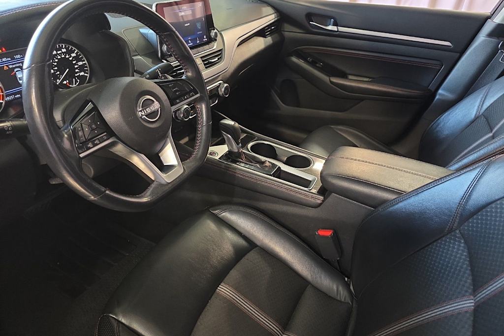 Thumbnail: 2023 Nissan Altima - 9