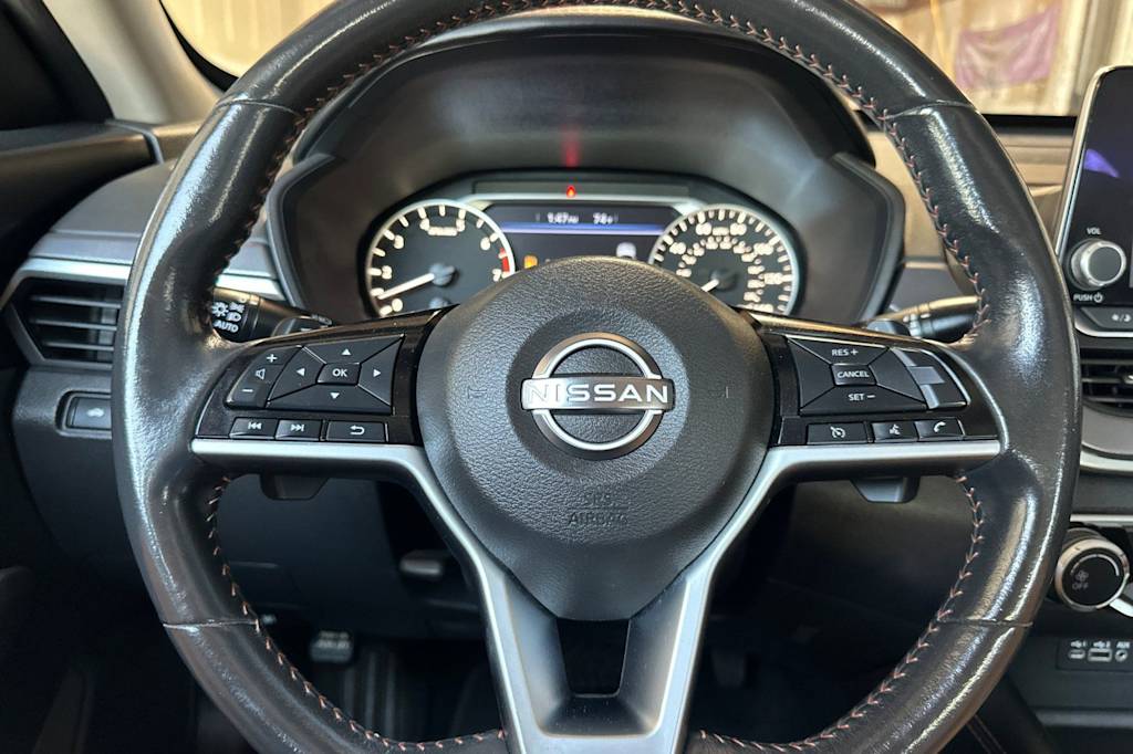 Thumbnail: 2023 Nissan Altima - 28