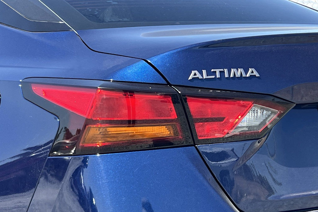 Thumbnail: 2023 Nissan Altima - 36