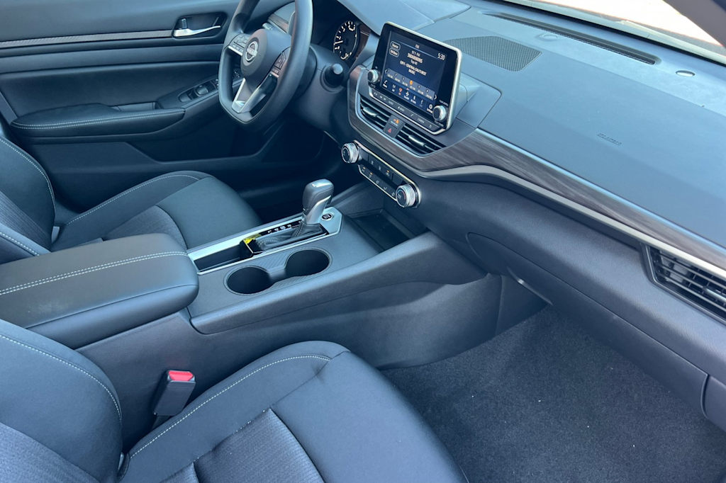 Thumbnail: 2025 Nissan Altima - 13