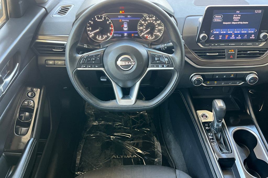 Thumbnail: 2023 Nissan Altima - 12