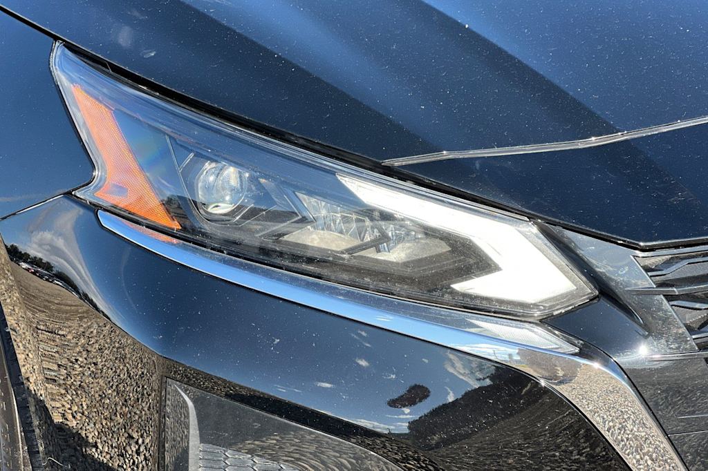Thumbnail: 2024 Nissan Altima - 33