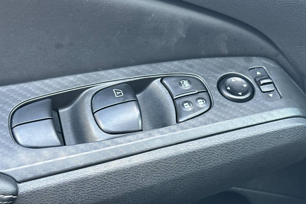 2024 Nissan Altima SV 23
