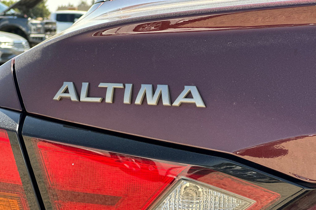 Thumbnail: 2025 Nissan Altima - 7