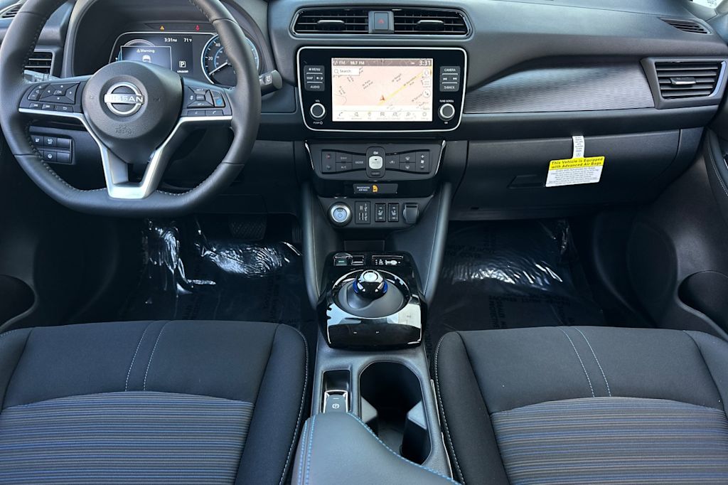 2025 Nissan Leaf SV Plus 2