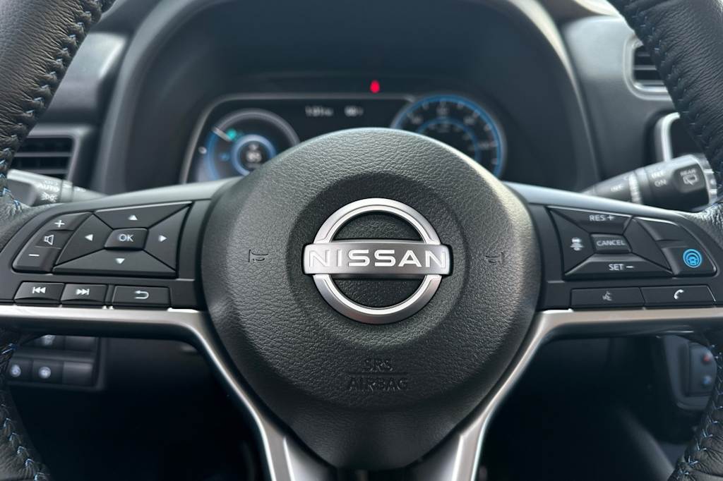 2025 Nissan Leaf SV Plus 26