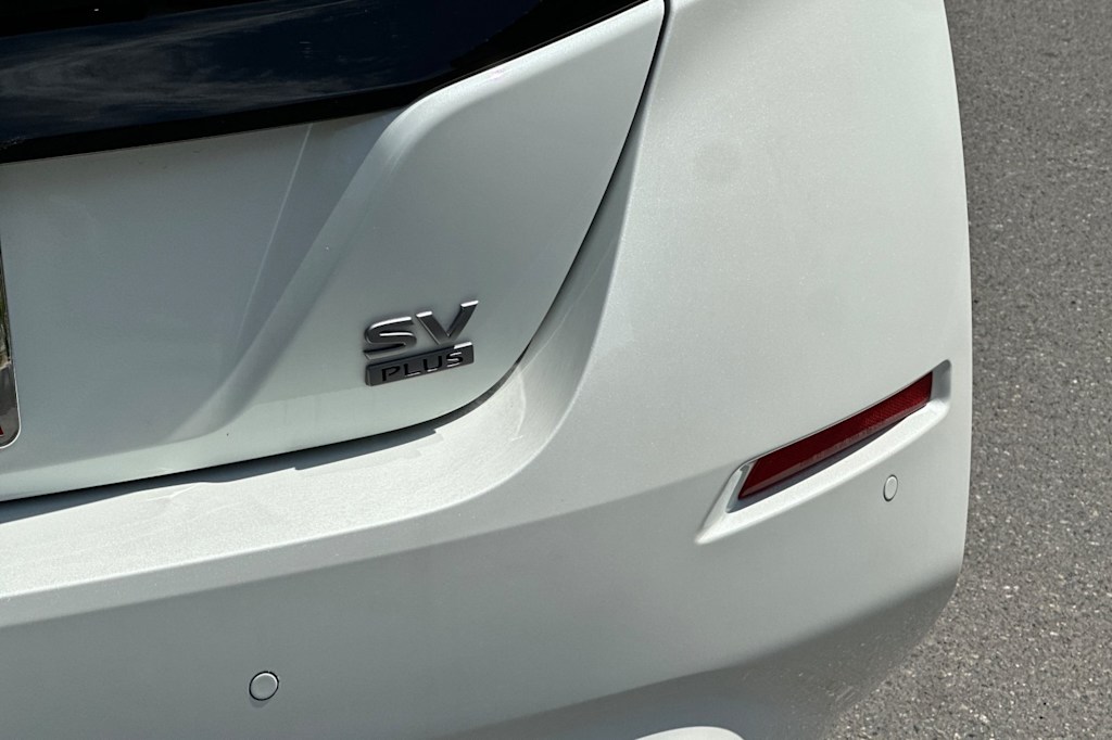 2025 Nissan Leaf SV Plus 7