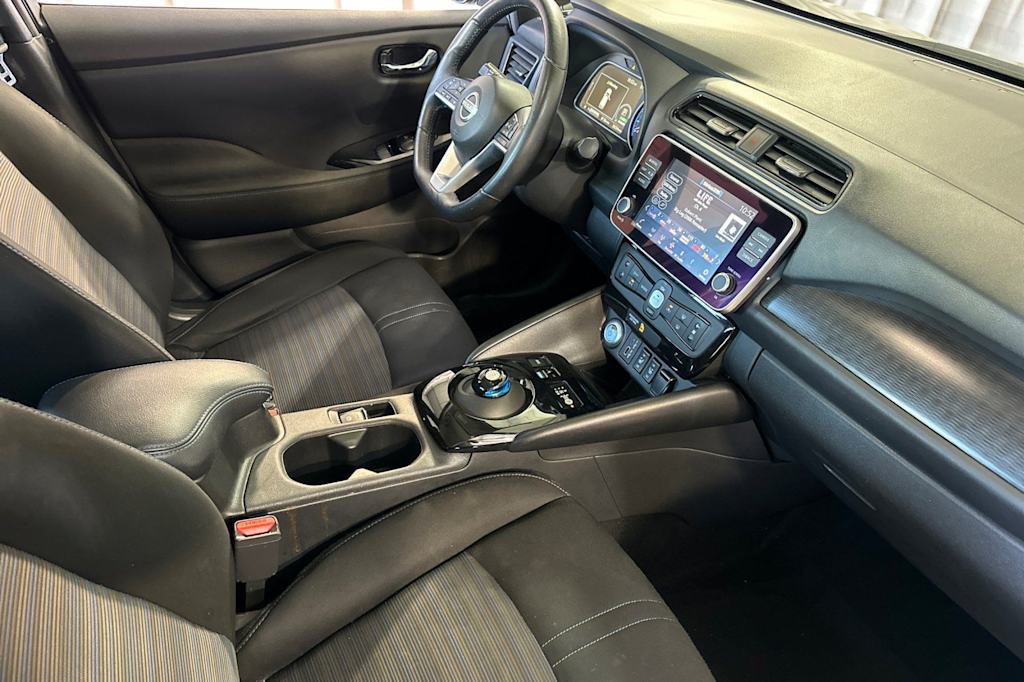 Thumbnail: 2023 Nissan Leaf - 14