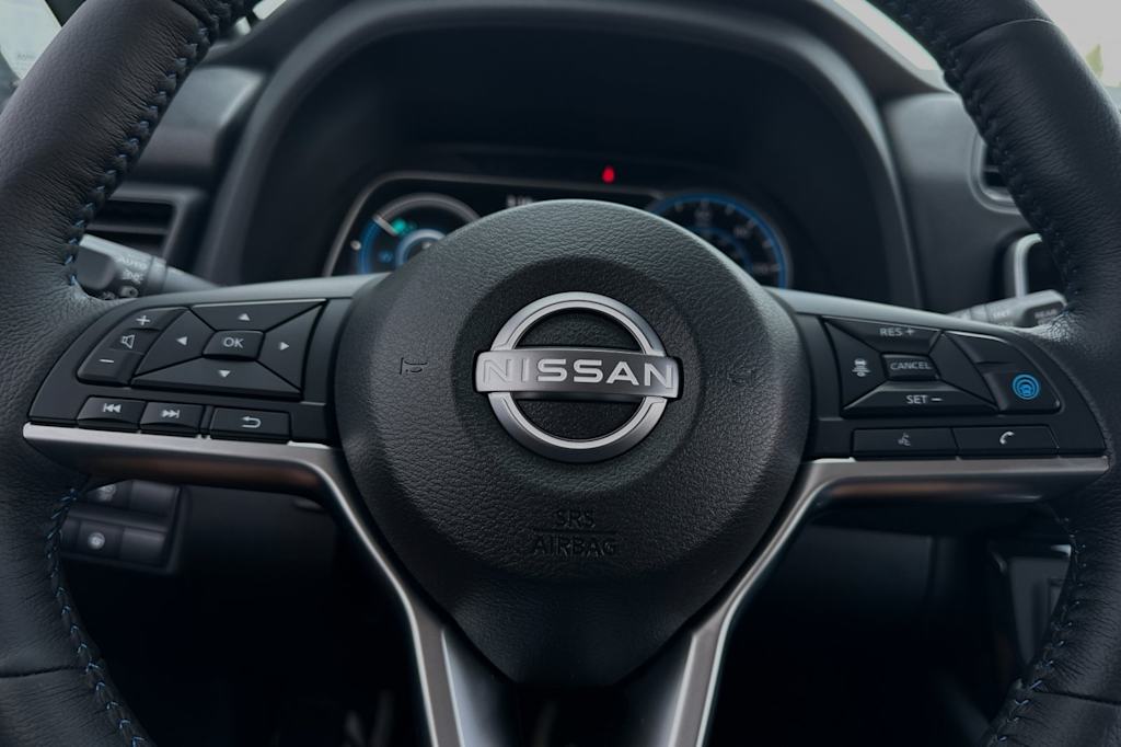 2025 Nissan Leaf SV Plus 27