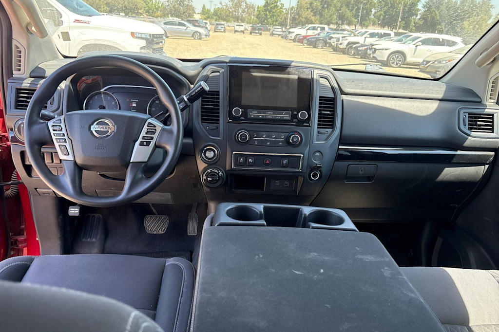 Thumbnail: 2022 Nissan Titan - 2