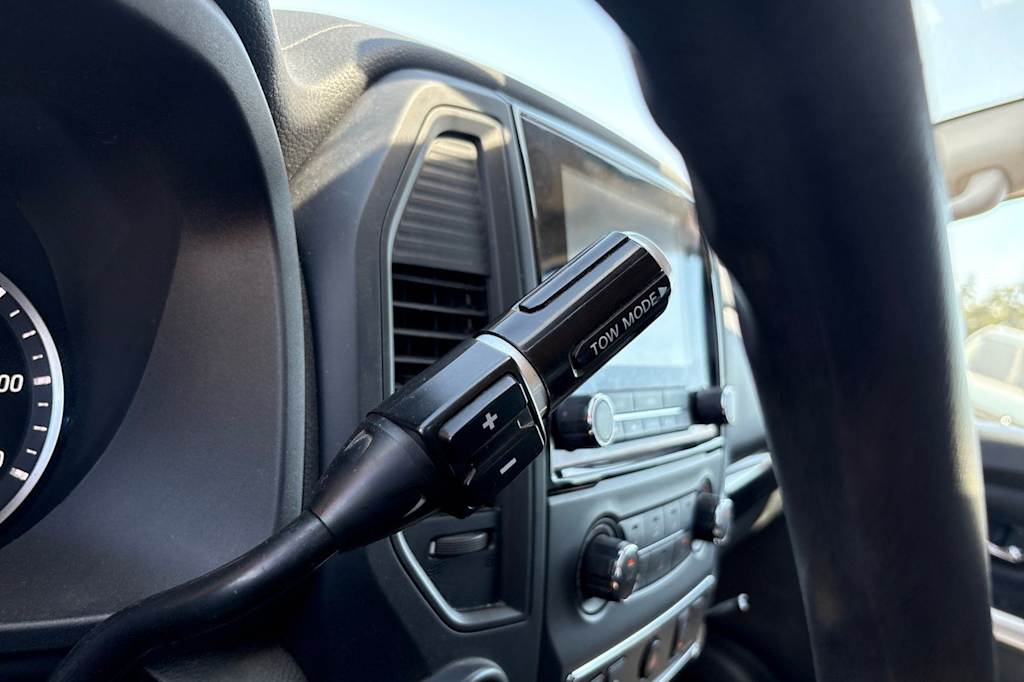 Thumbnail: 2022 Nissan Titan - 14