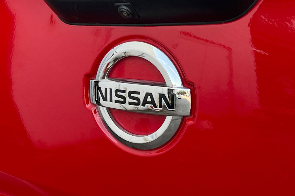 Thumbnail: 2022 Nissan Titan - 7