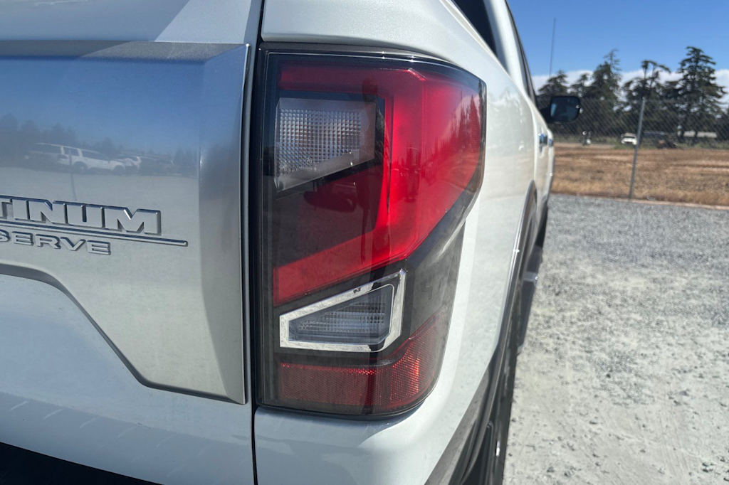 Thumbnail: 2021 Nissan Titan - 20