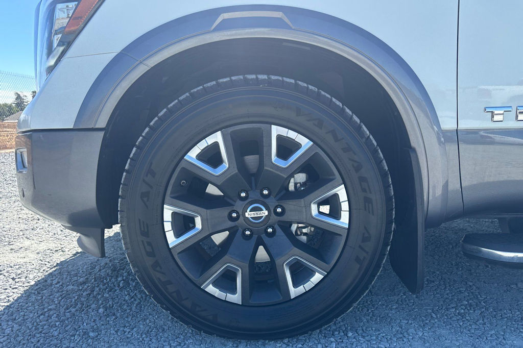 Thumbnail: 2021 Nissan Titan - 8