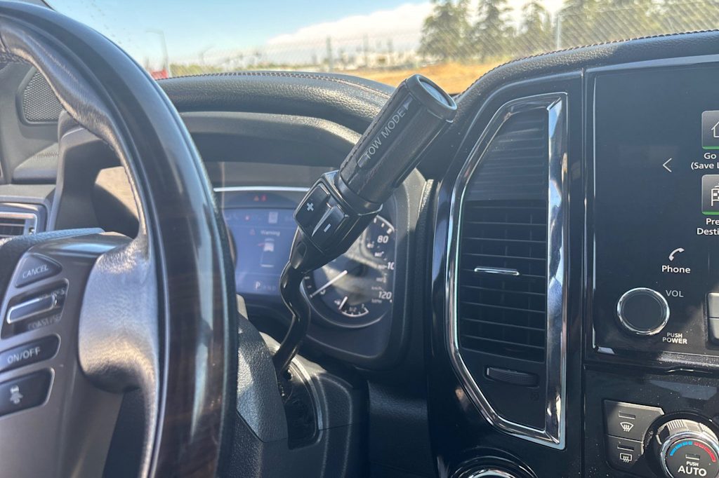 Thumbnail: 2021 Nissan Titan - 25