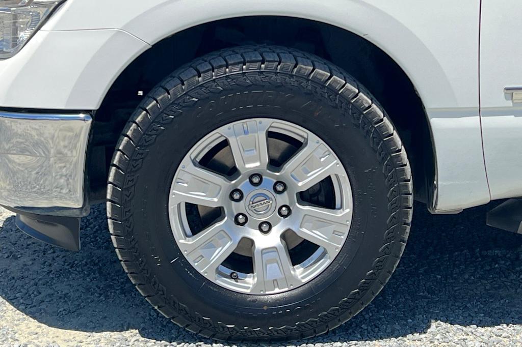 Thumbnail: 2019 Nissan Titan - 8