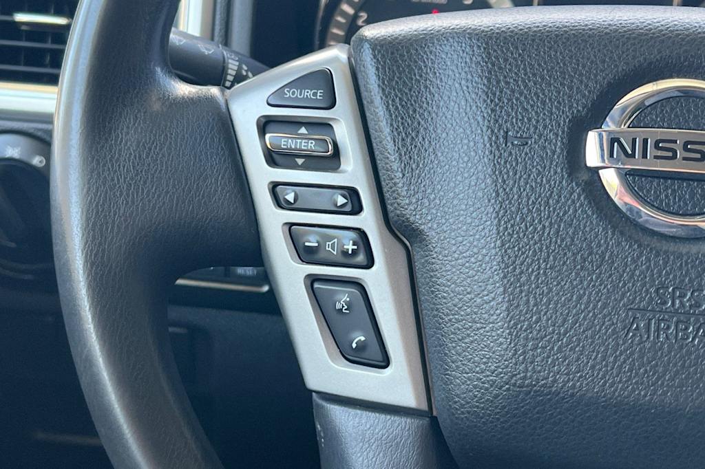 Thumbnail: 2019 Nissan Titan - 31