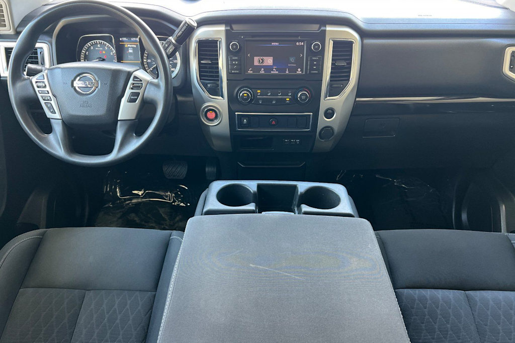 Thumbnail: 2019 Nissan Titan - 2