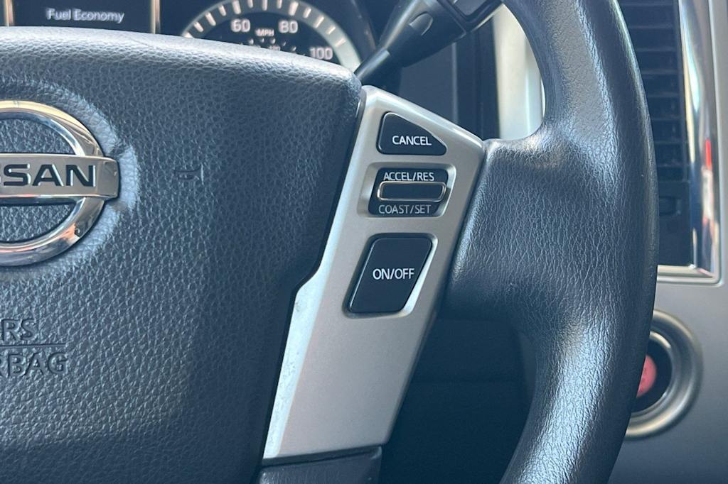 Thumbnail: 2019 Nissan Titan - 30