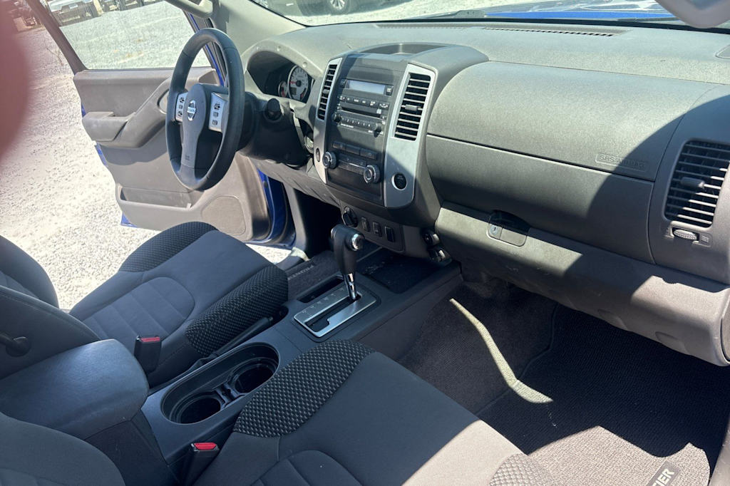 Thumbnail: 2012 Nissan Frontier - 12