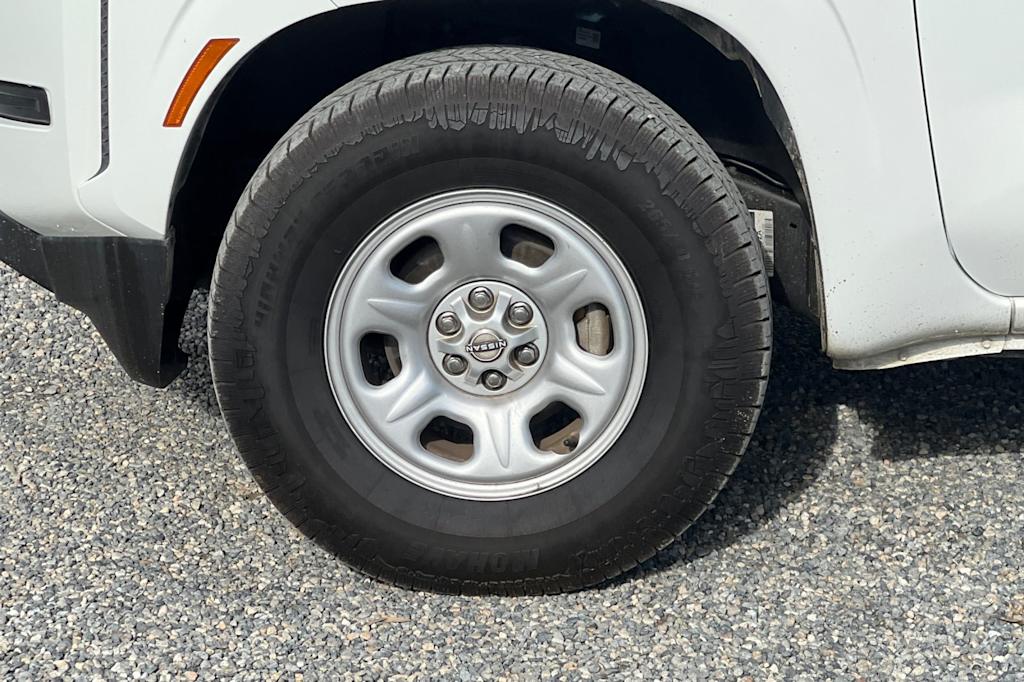 Thumbnail: 2023 Nissan Frontier - 8