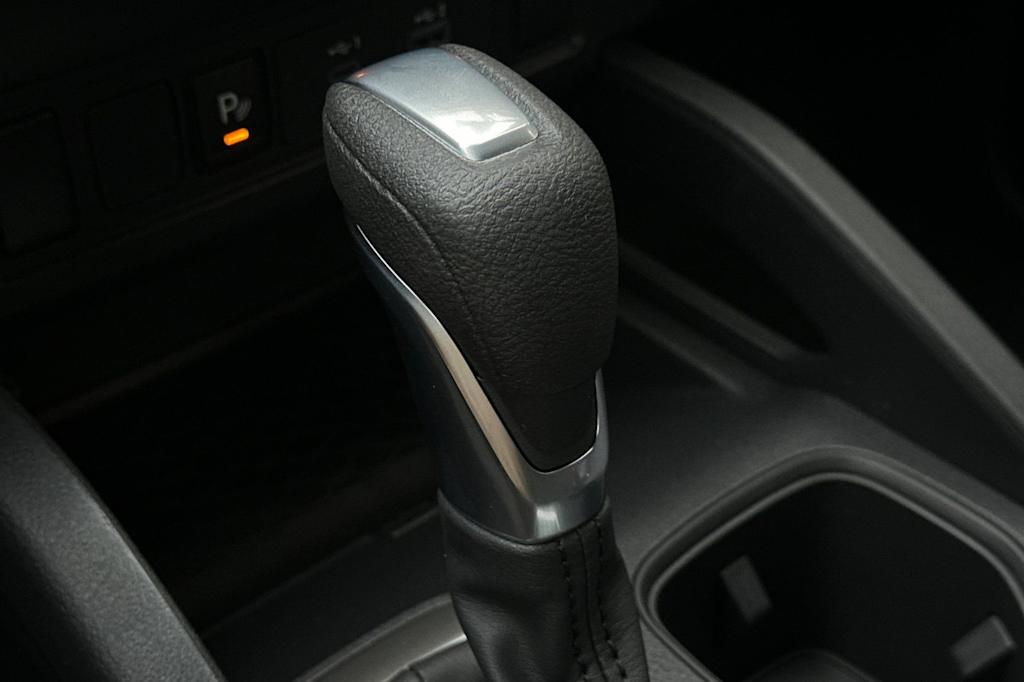 Thumbnail: 2026 Nissan Frontier - 15