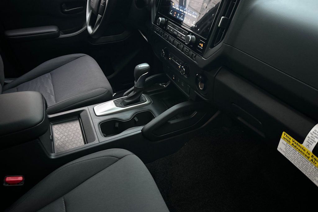 Thumbnail: 2026 Nissan Frontier - 13