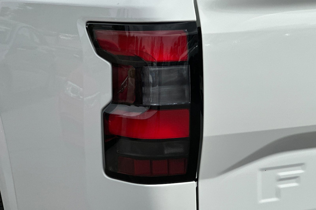 Thumbnail: 2027 Nissan Frontier - 31