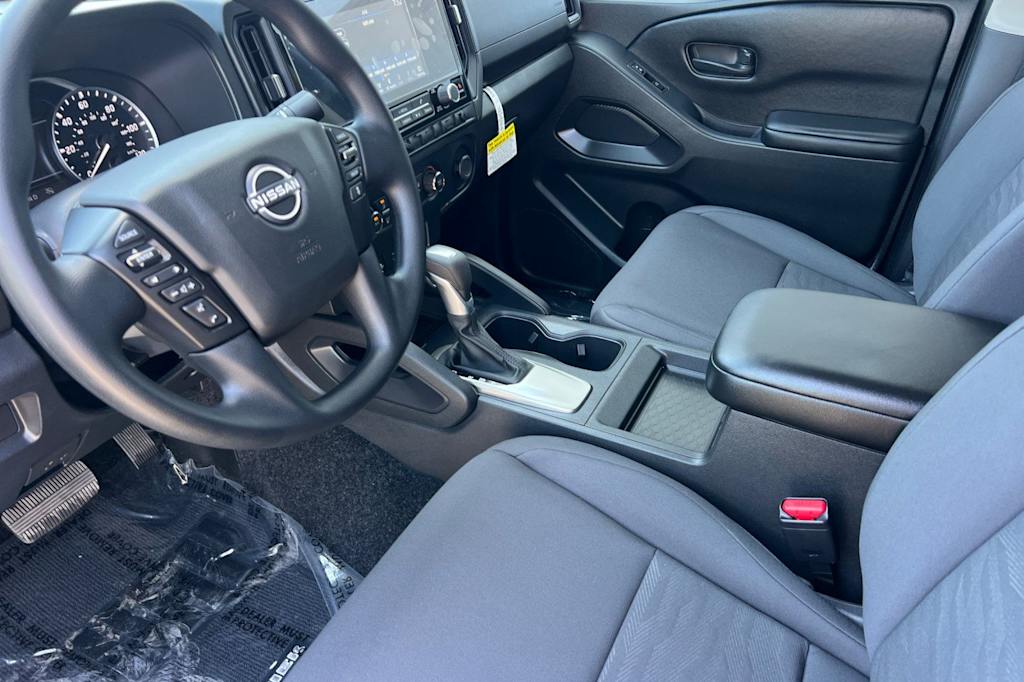 Thumbnail: 2026 Nissan Frontier - 9