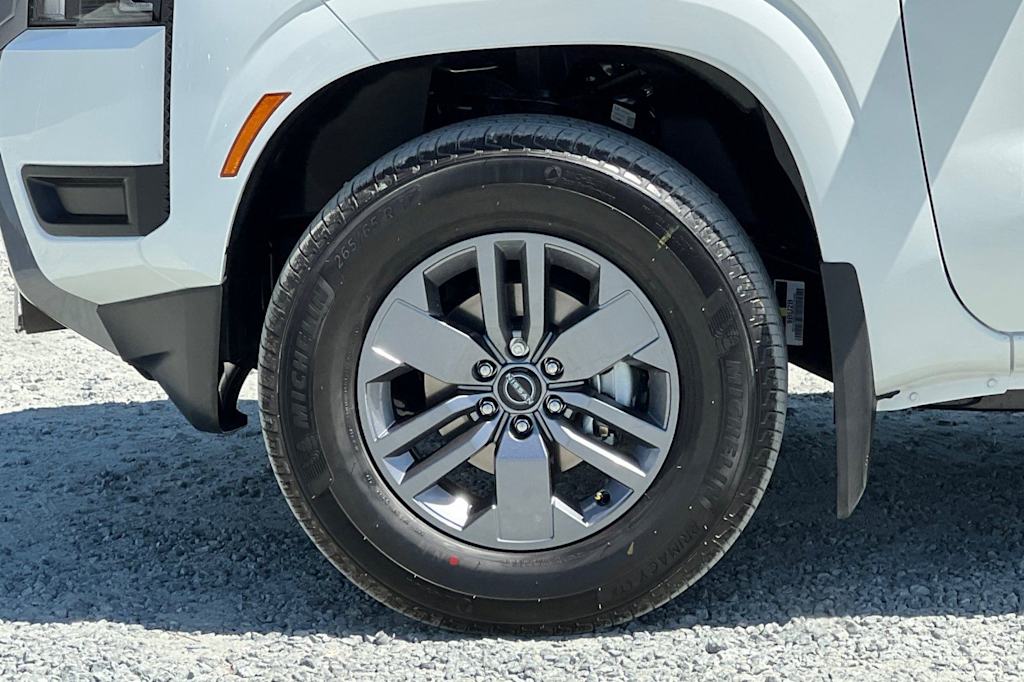 Thumbnail: 2026 Nissan Frontier - 8