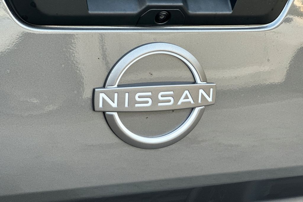 2025 Nissan Frontier SV 7