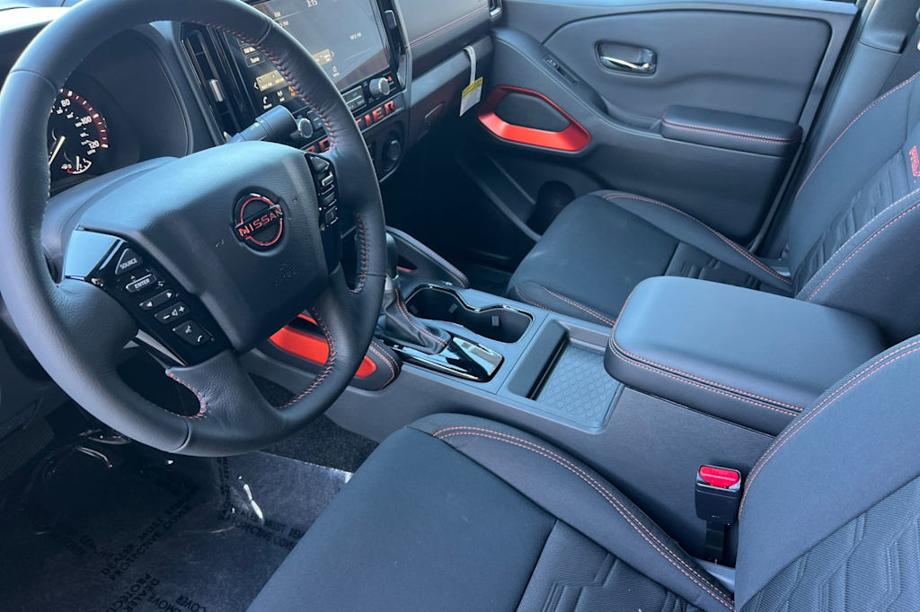 Thumbnail: 2025 Nissan Frontier - 9