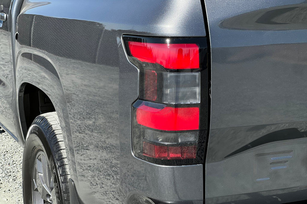 Thumbnail: 2026 Nissan Frontier - 30