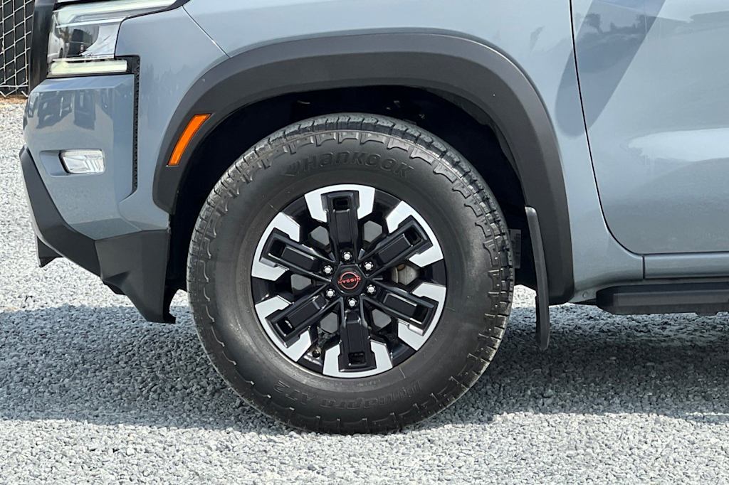 Thumbnail: 2024 Nissan Frontier - 8