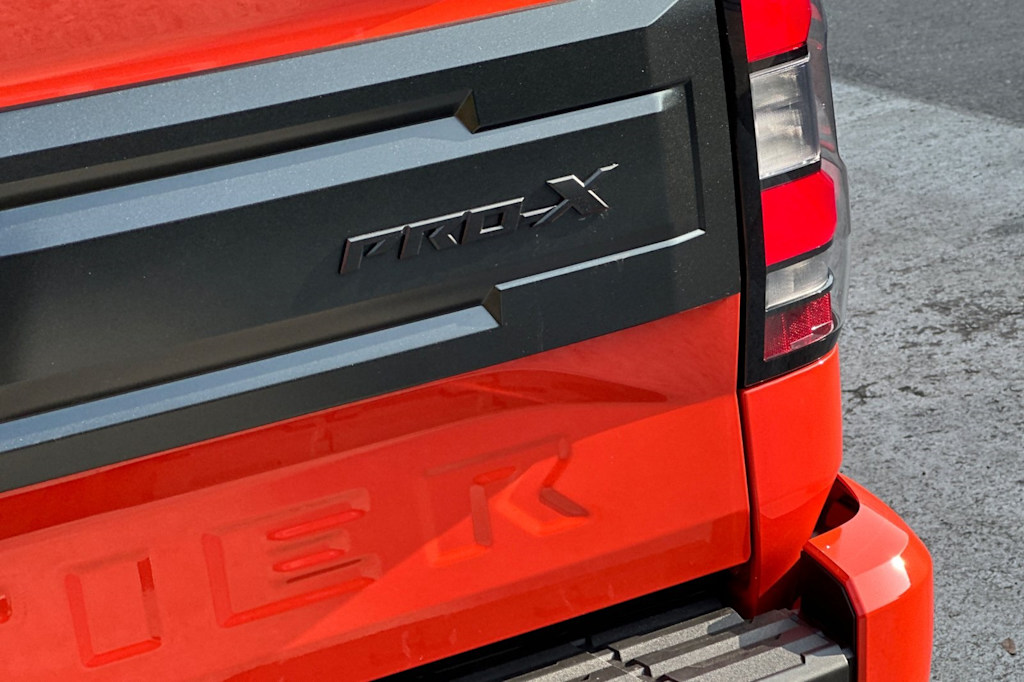 Thumbnail: 2025 Nissan Frontier - 22