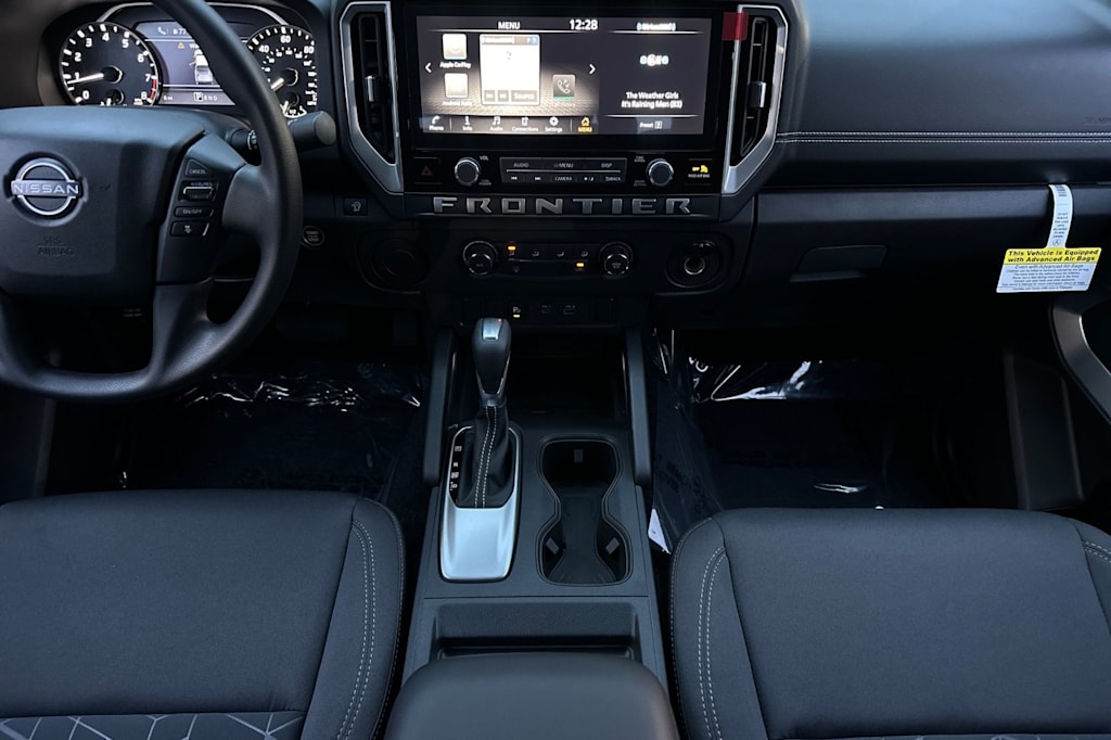 Thumbnail: 2025 Nissan Frontier - 2