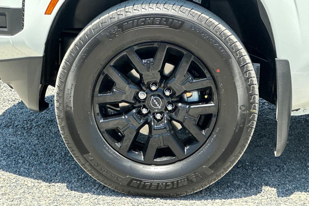 Thumbnail: 2026 Nissan Frontier - 8