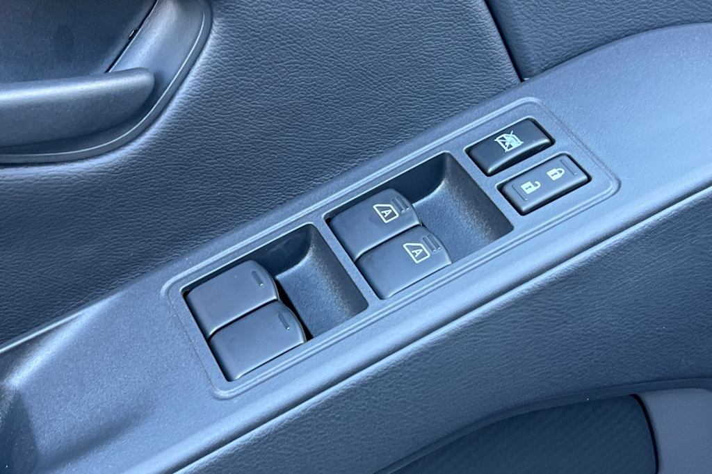 Thumbnail: 2026 Nissan Frontier - 6