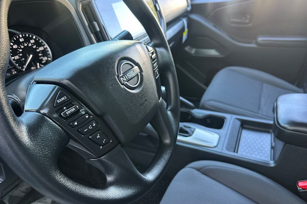 Thumbnail: 2026 Nissan Frontier - 9