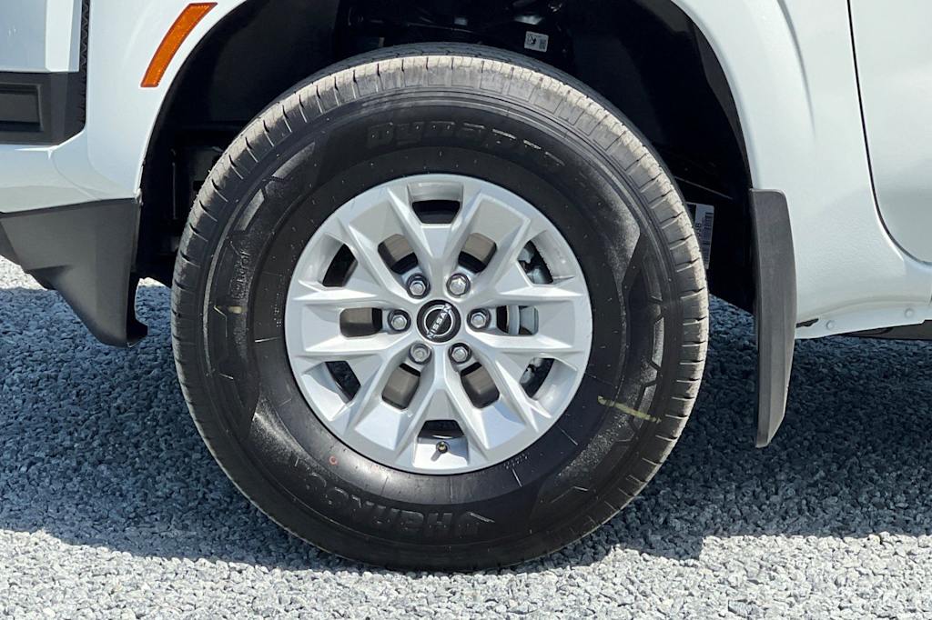 Thumbnail: 2026 Nissan Frontier - 8