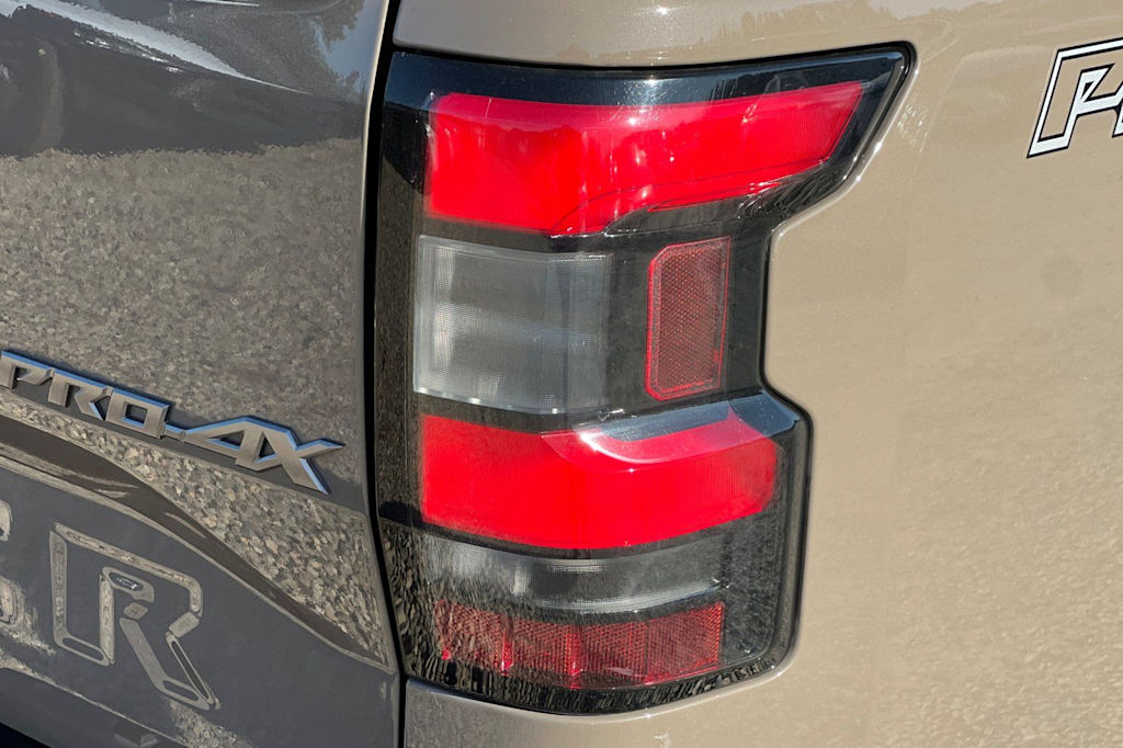 Thumbnail: 2023 Nissan Frontier - 34