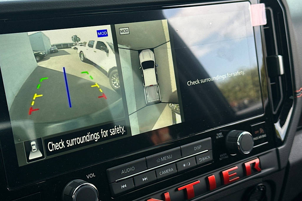 Thumbnail: 2026 Nissan Frontier - 24