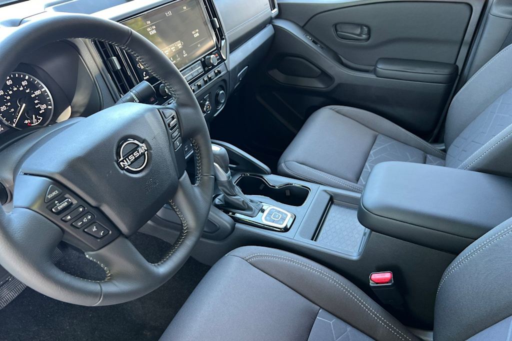 Thumbnail: 2026 Nissan Frontier - 9
