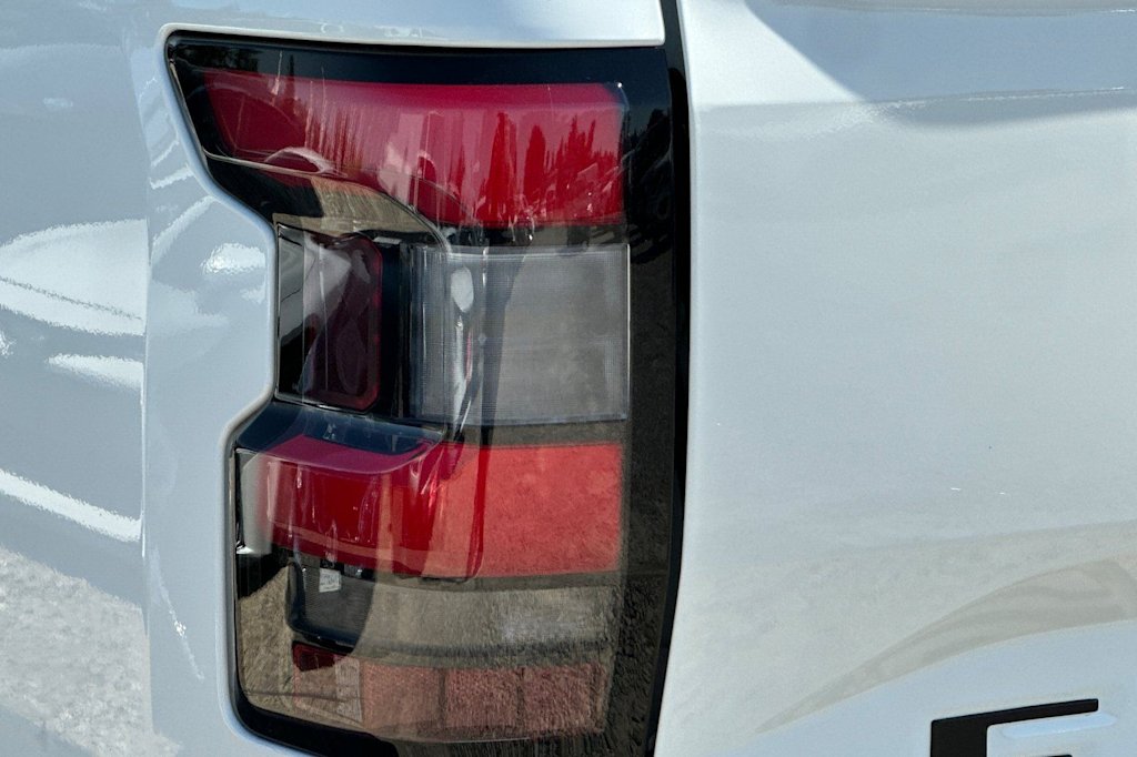 Thumbnail: 2026 Nissan Frontier - 32