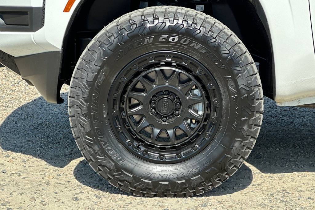 Thumbnail: 2026 Nissan Frontier - 8
